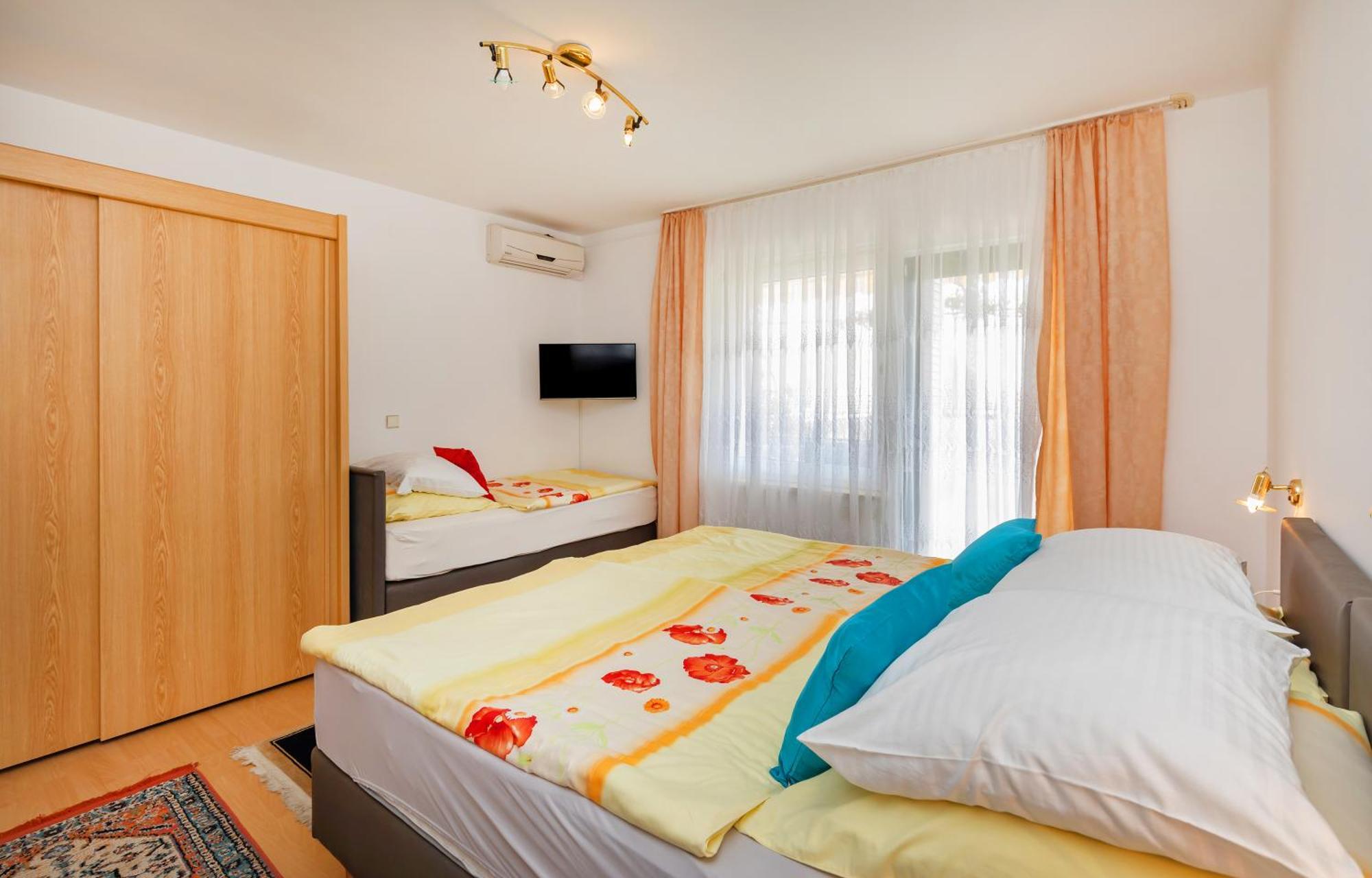 Apartmani Galic 2 Mlini Exterior photo